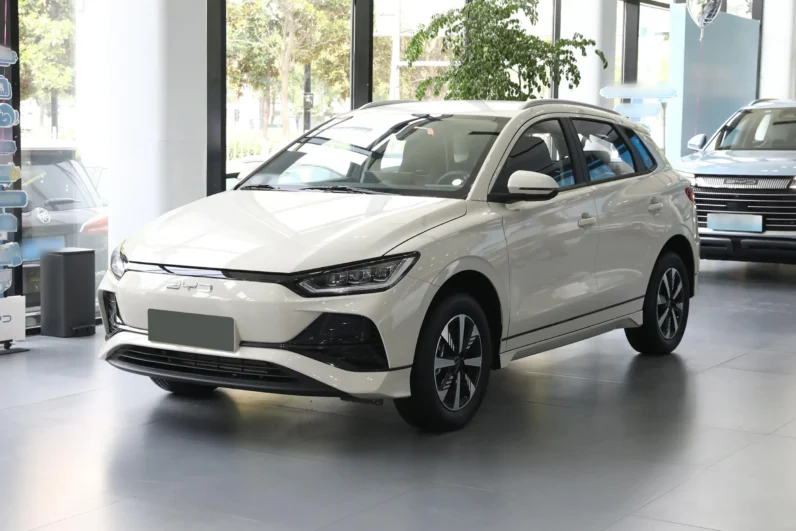 BYD e2