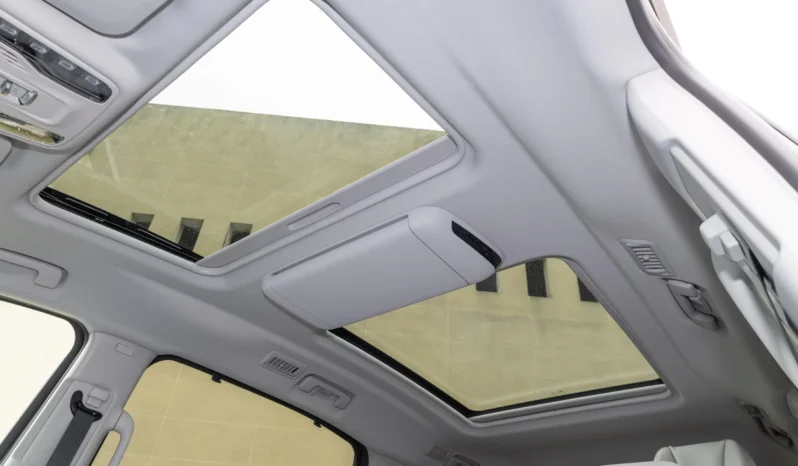 
								Buick GL8 full									