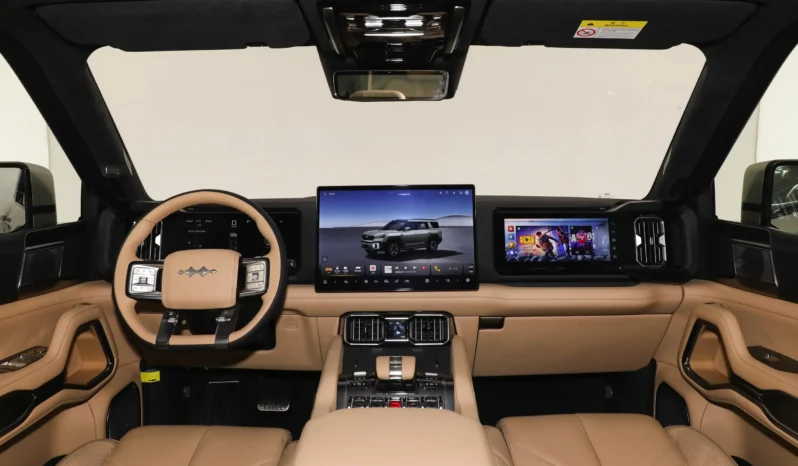 
								BYD Fangchengbao Bao 8 full									