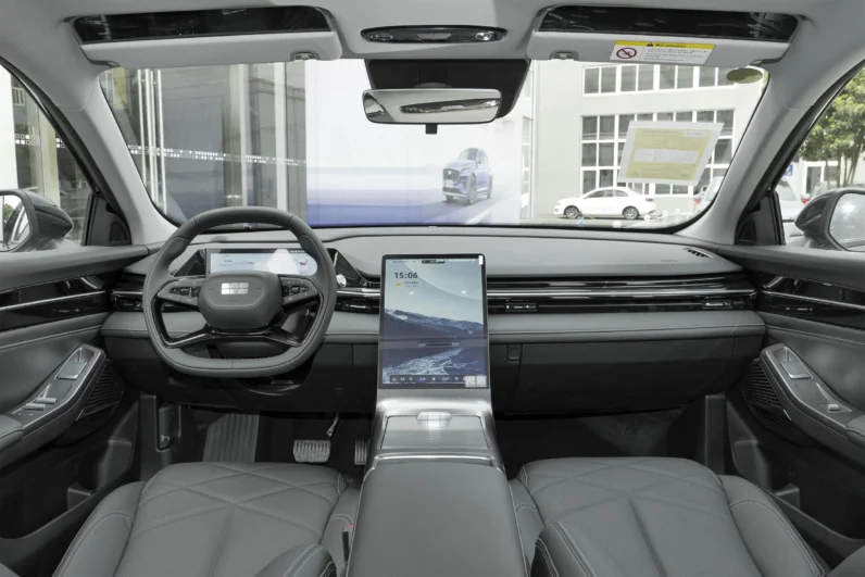 Geely Galaxy L6