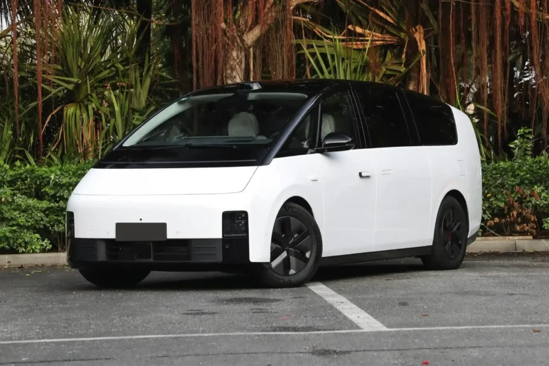 Li Auto MEGA