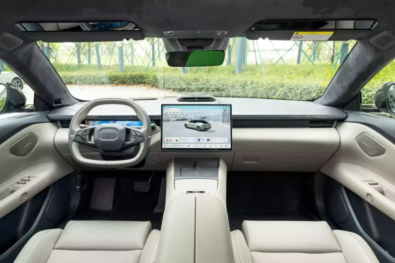 Lynk & Co Z10