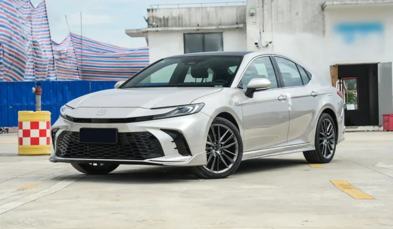 
								Toyota Camry full									