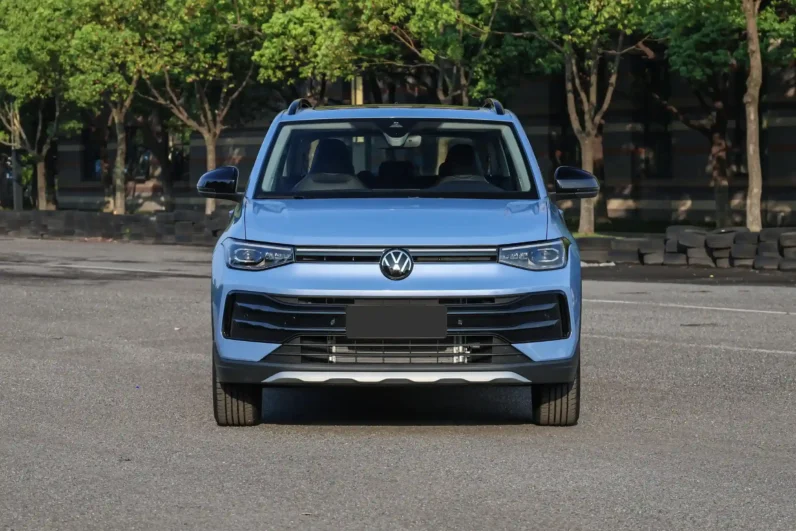 Volkswagen Tharu