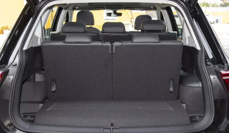 
								Volkswagen Tiguan L full									