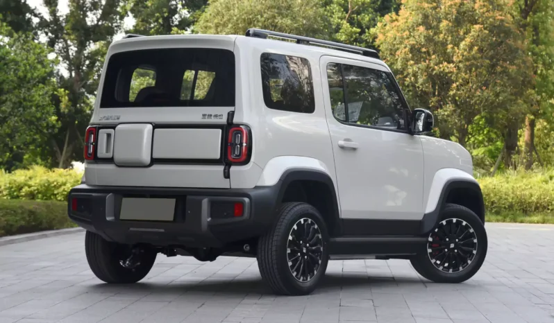 
								WULING Baojun Yueye full									